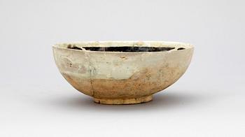 SKÅL, lergods. Nordöstra Persien, Nishapur, Iran, 900-tal.