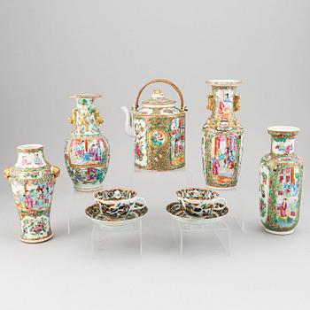 Parti, sju delar, porslin. Qingdynastin, Kanton, 1800-tal.