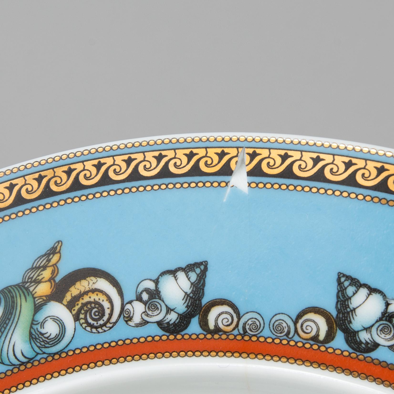 A set of 27 p of dinnerware in porcelain, "Les Tresors de la Mer", Versace for Rosenthal.