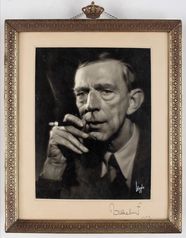 KUNGLIGA AUTOGRAFER, 2 st, Prins Wilhelm samt Oscar Bernadotte, dat 1939 resp 1953.