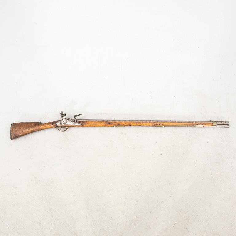 A Swedish flint lock gun, probably 1775-1805 pattern.