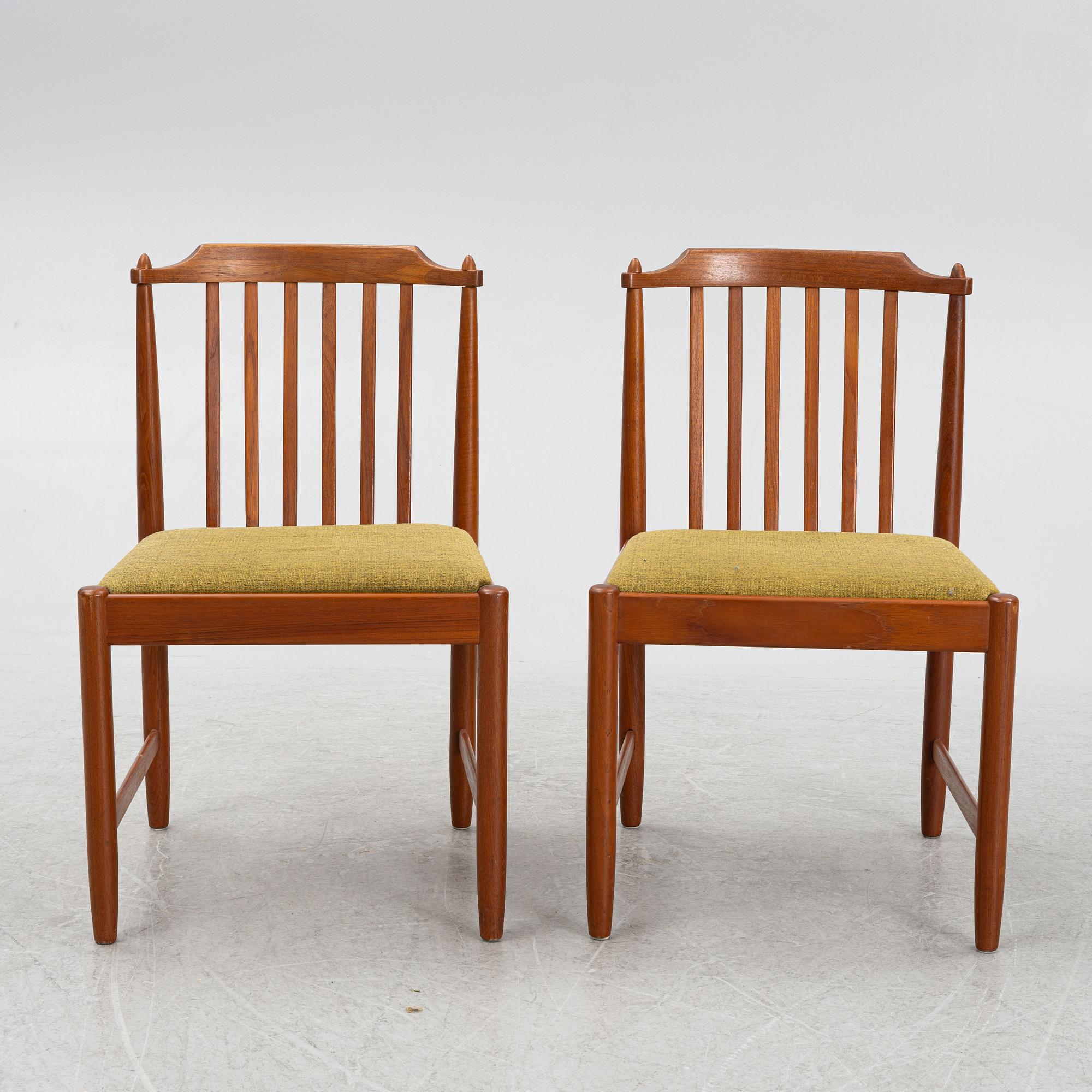 Svante Skogh, a dining table and four chairs, "Bosse", Sweden, 1960s.