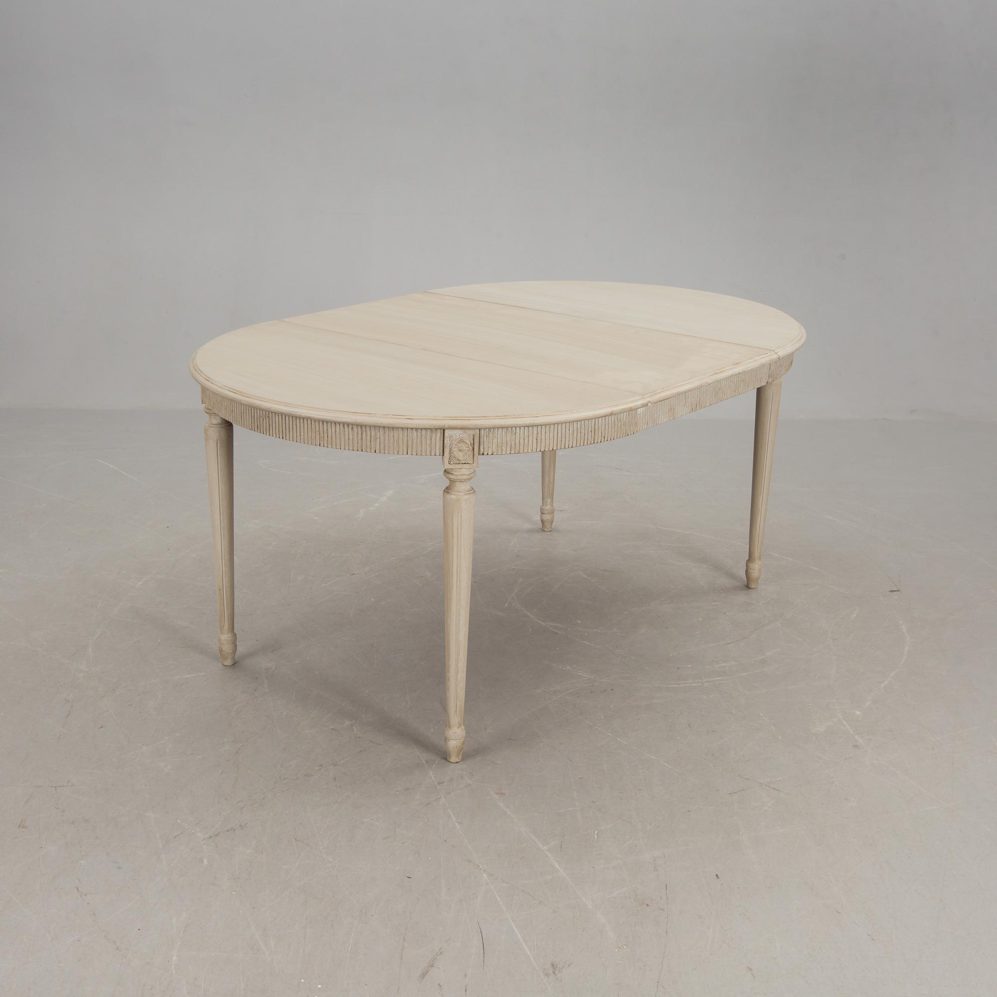 MATSALSMÖBLEMANG, 6+2 delar, gustaviansk stil, 1900-talets andra hälft.