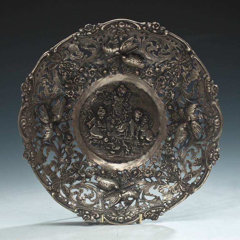 SKÅL, silver, Onni Vainio, Helsingfors 1957. Vikt 822 g.