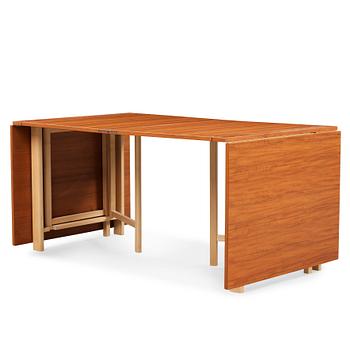 576. A Bruno Mathsson teak and beech gate leg table, Mathsson International, Sweden ca 1968.