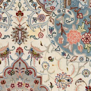 A Tabriz, carpet, 310 x 195 cm. signed.