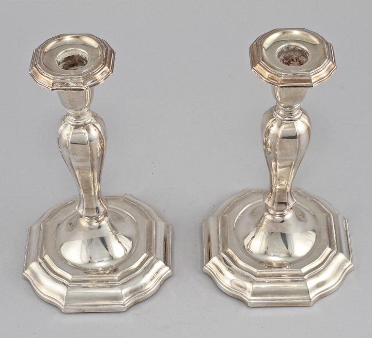 LJUSSTAKAR, ett par, silver, GAB, Stockholm, 1966.