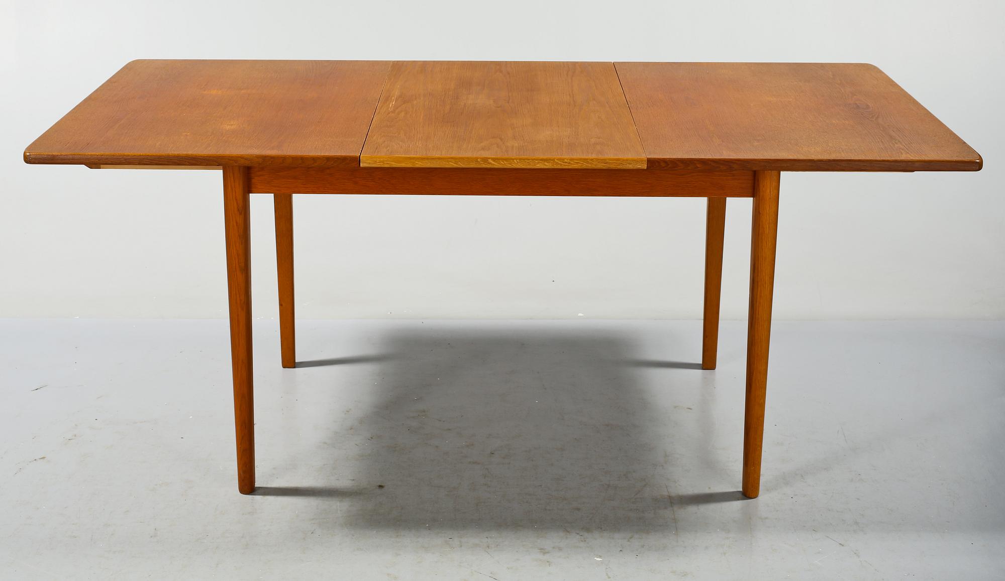 MATBORD, Carl Malmsten, Åfors Möbelfabrik AB, 1900-talets fjärde kvartal.