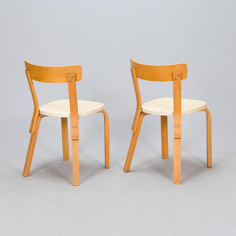 Alvar Aalto, stolar, 2 st, modell 69, Artek 1960-tal.