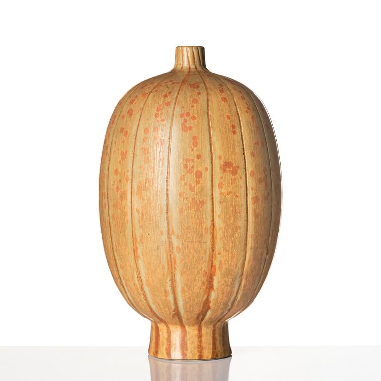 Carl-Harry Stålhane, a unique stoneware vase, Rörstrand, Sweden 1947.