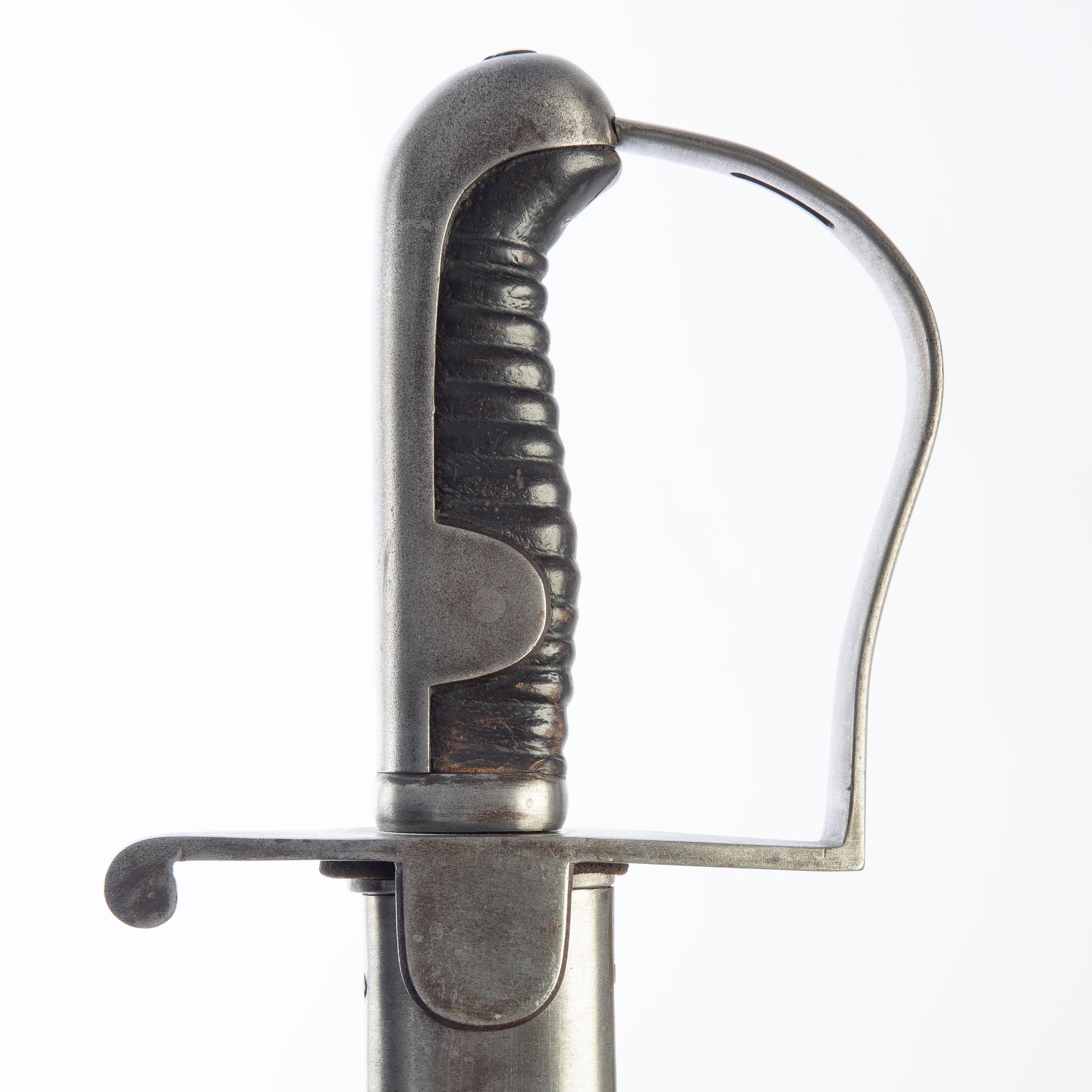 Sabel, svensk, m/1831 för artilleriet, med balja.