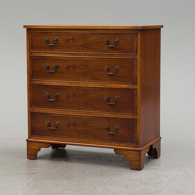 A late 20th century chest of drawers.