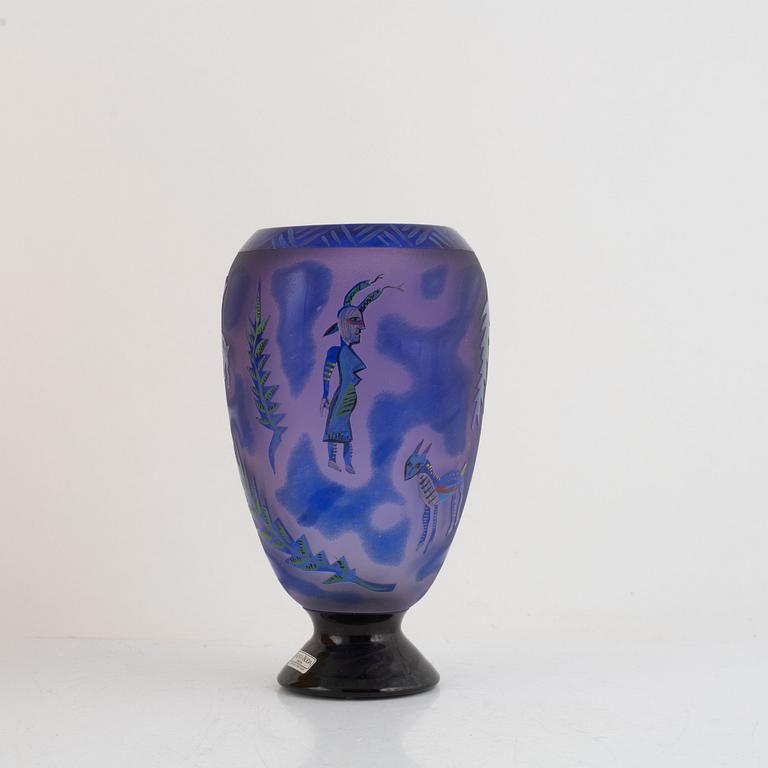 Ulrica Hydman-Vallien, a "Juvelglas" vase, unique, Kosta Boda, Sweden.