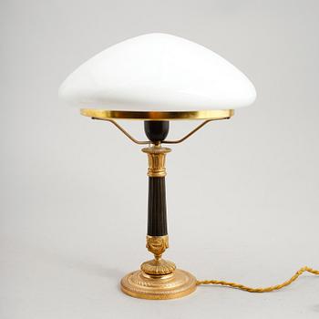 BORDSLAMPA, empirstil, 1800-/1900-tal.