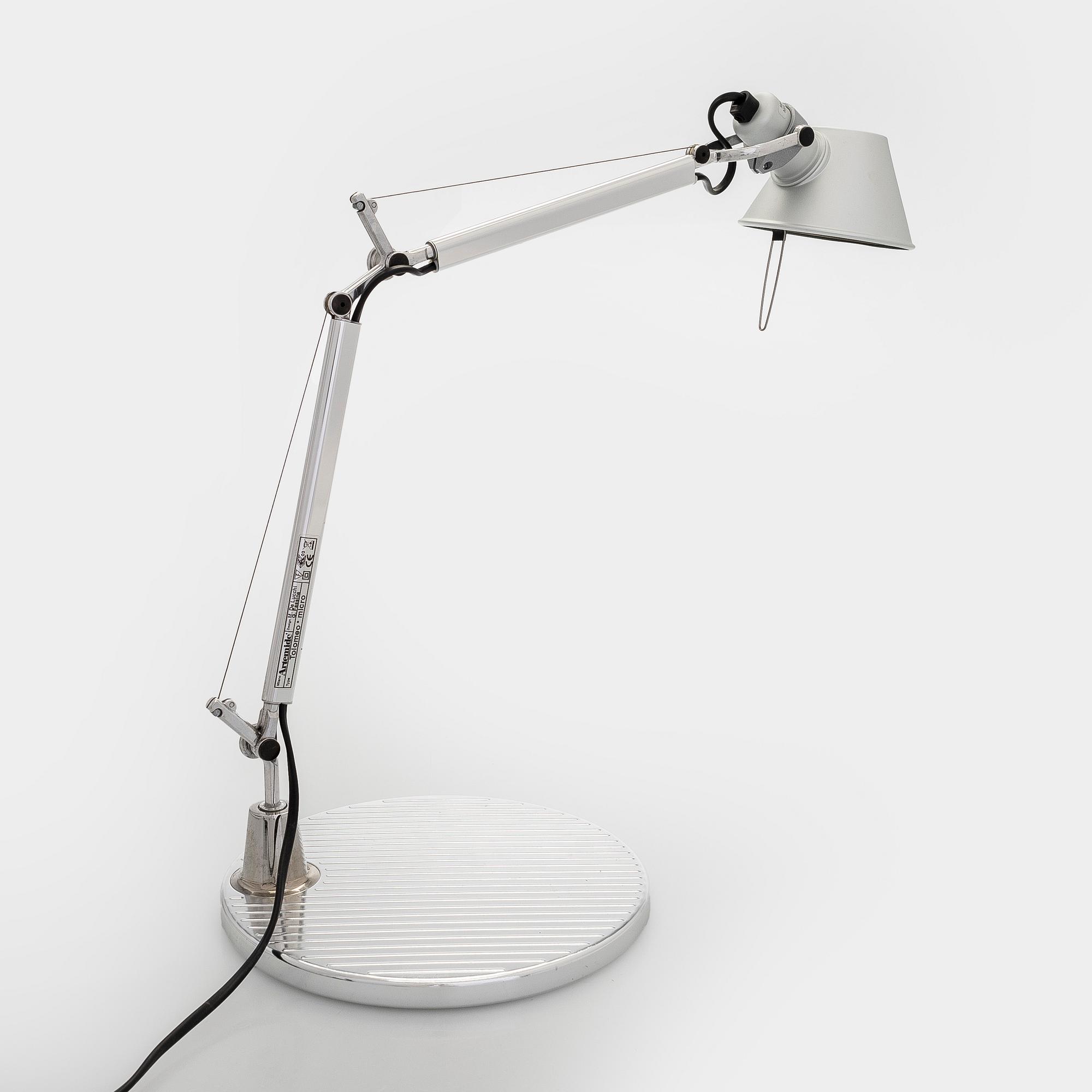 Michele De Lucchi & Giancarlo Fassina, a table lamp 'Tolomeo' Artemide Italy.