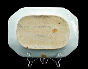 STEFAT, 2 st, porslin, Kina, 1700-tal.