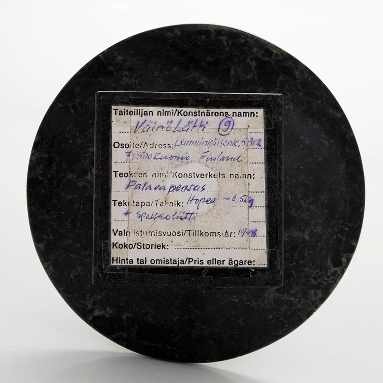 Väinö Lätti, "Palava pensas".