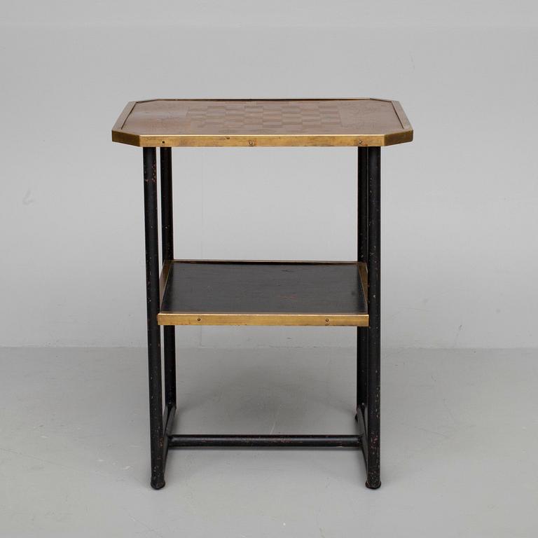 RÖKBORD, 1900-talets mitt.