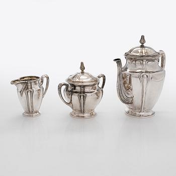 Teservis, 3 delar, silver, importstämplade i Prag 1901-1921.