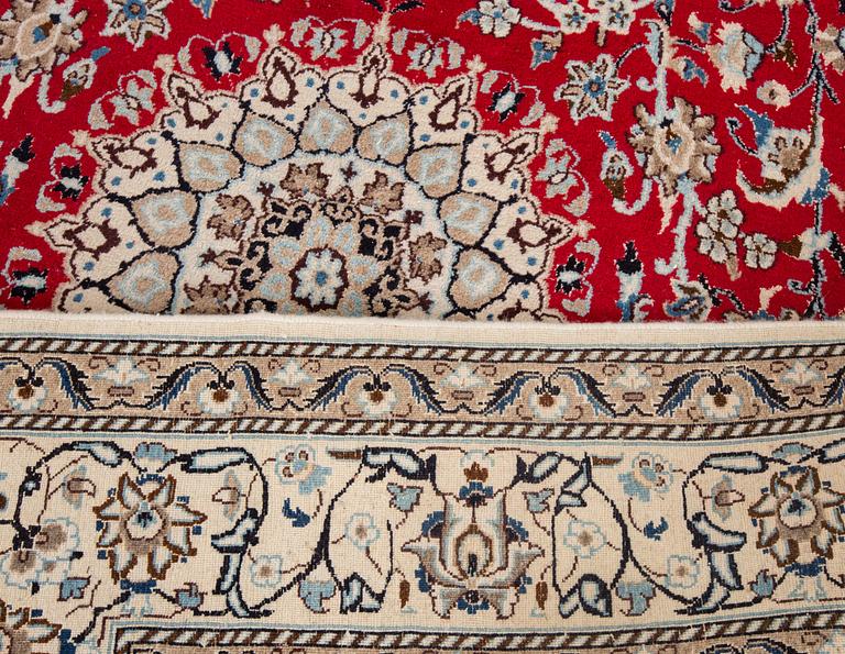 MATTA, old, Nain, part silk, ca 252 x 195 cm.