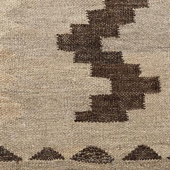 A CARPET, Kilim 250 x 175 cm.