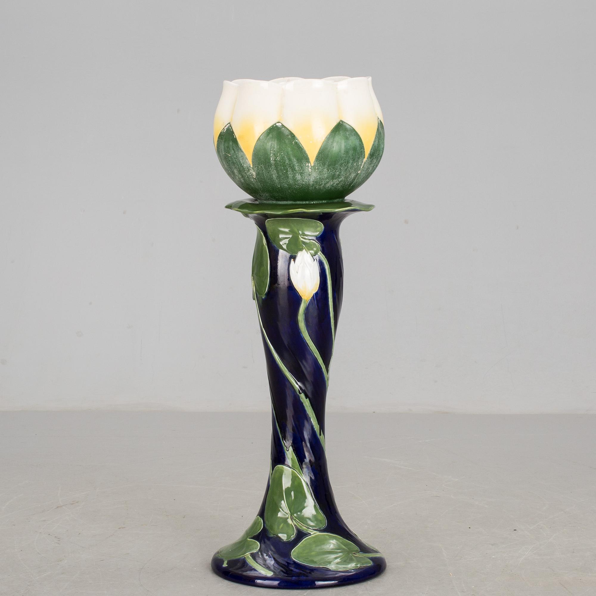 PIEDESTAL med YTTERFODER, flintgods. Rörstrand, Jugend.