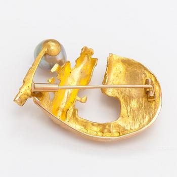 Björn Weckström, "Sun ship", a 14K gold brooch with a cultured pearl. Lapponia 1967.