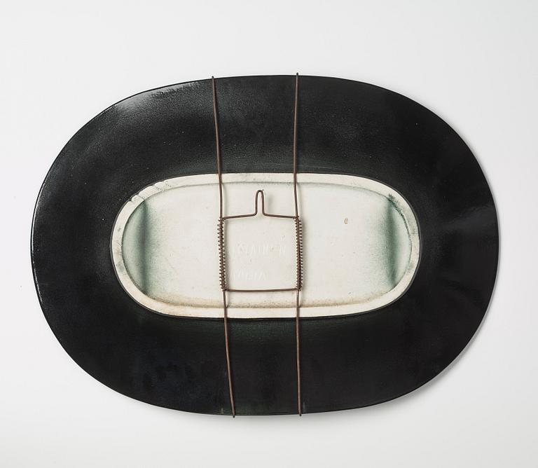 Birger Kaipiainen, a stoneware dish, Arabia, Finland.