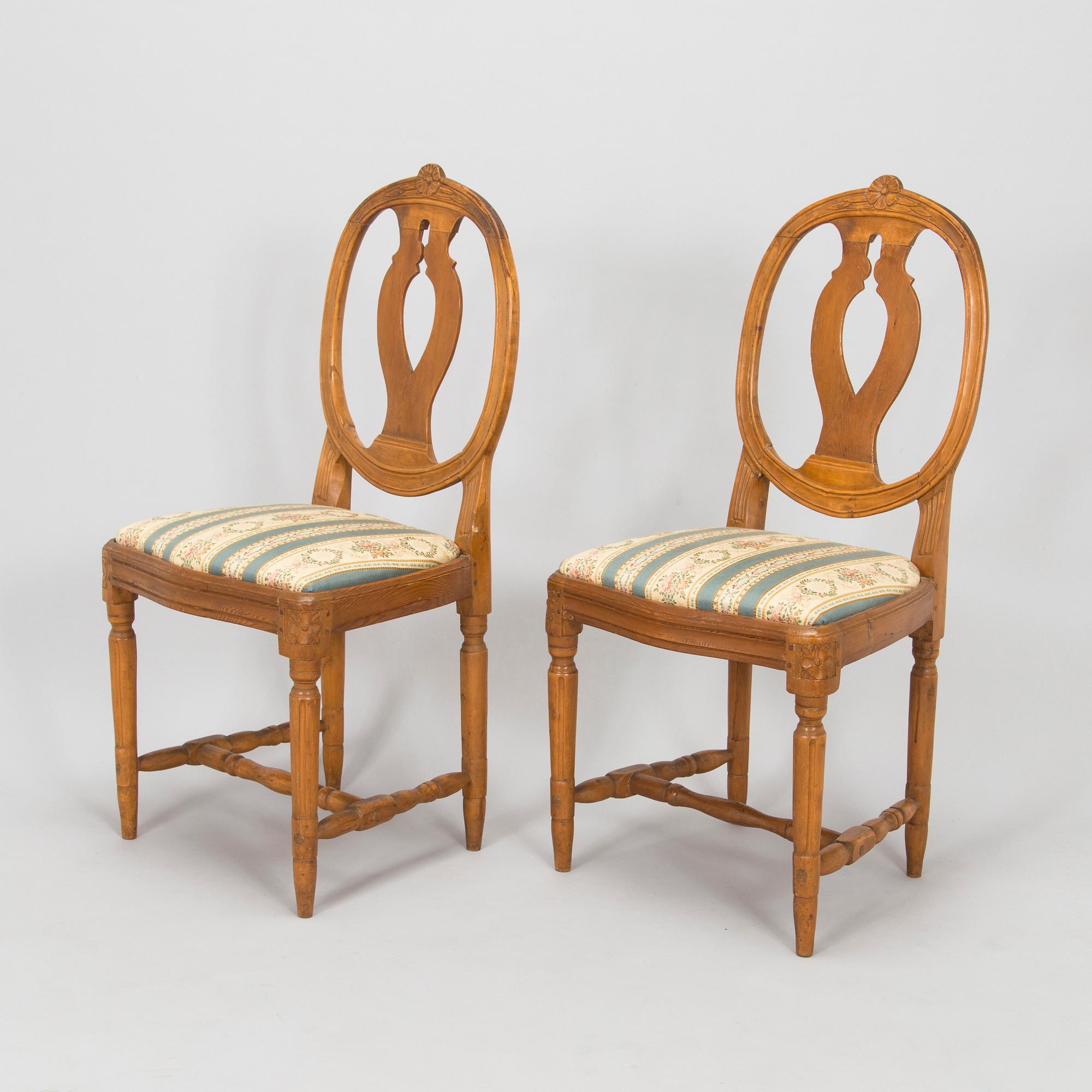 Four Swedish Gustavian chairs, 18th century.