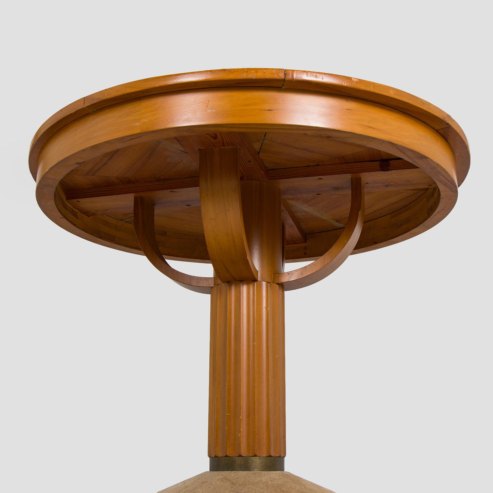 Adolf Koskinen, table and 4 chairs, for Elias Hollo Puunjalostustehdas, 1910s/1920s.