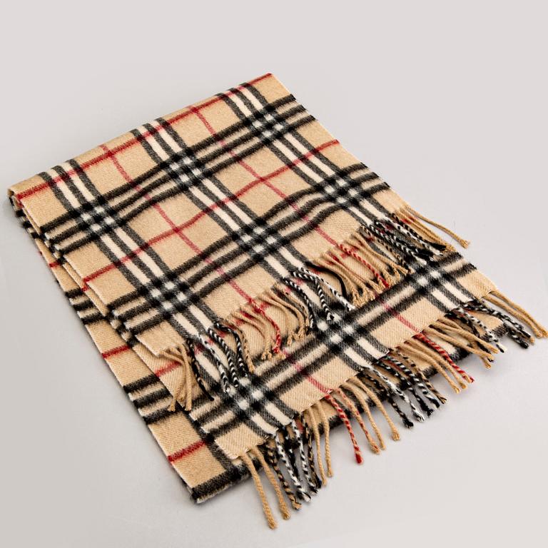 Burberry bag, scarf, England.
