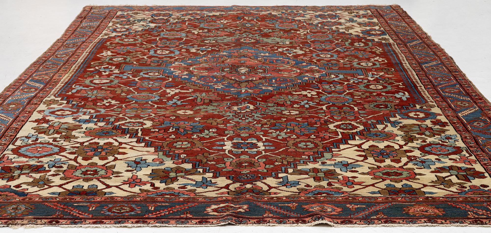 Matta, Heris, antik, 390 x 280 cm.