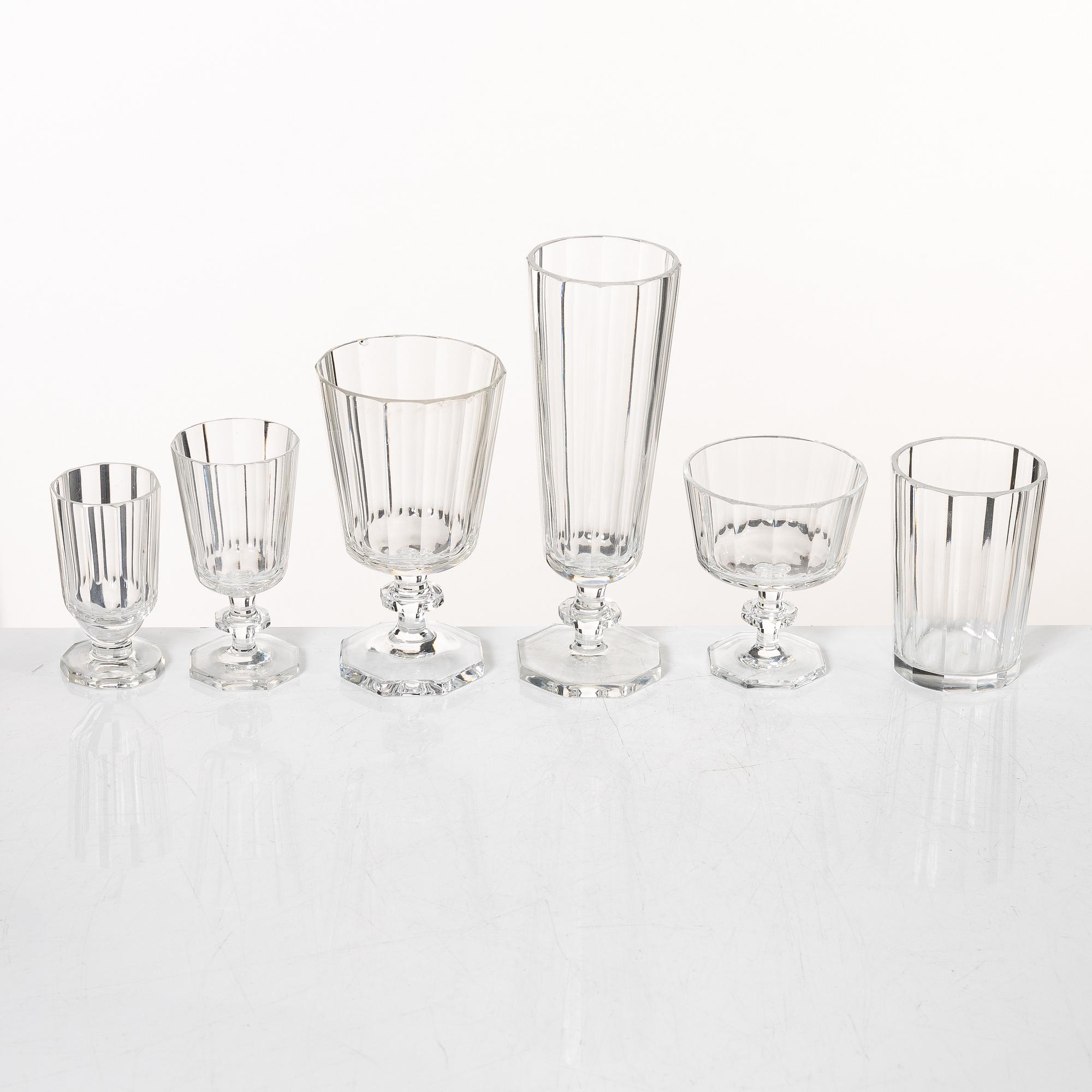 Elis Bergh, a 65-piece 'Karlberg' glass service, Kosta.