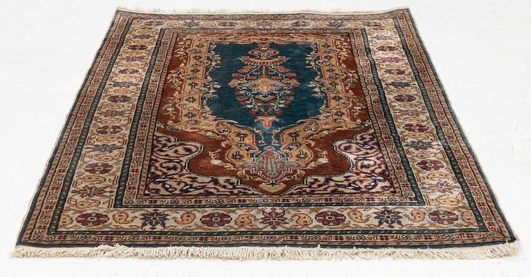 A rug, silk Kayseri, ca. 135 x 90 cm.