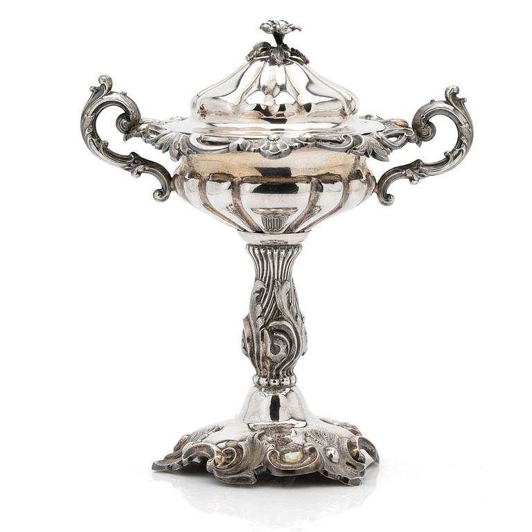 Bowl with lid, silver, Sweden, 1865.