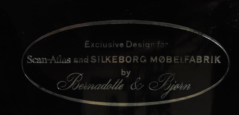 BARSKÅP MED KYLSKÅP, design Bernadotte & Björn, Scan-Atlas and Silkeborg Mobelfabrik, Danmark, 1960-ta.