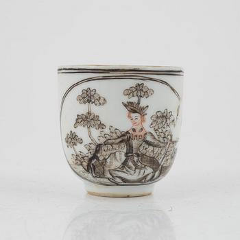 A set of five famille rose cups and four dishes, Qing dynasty, 18th Century.