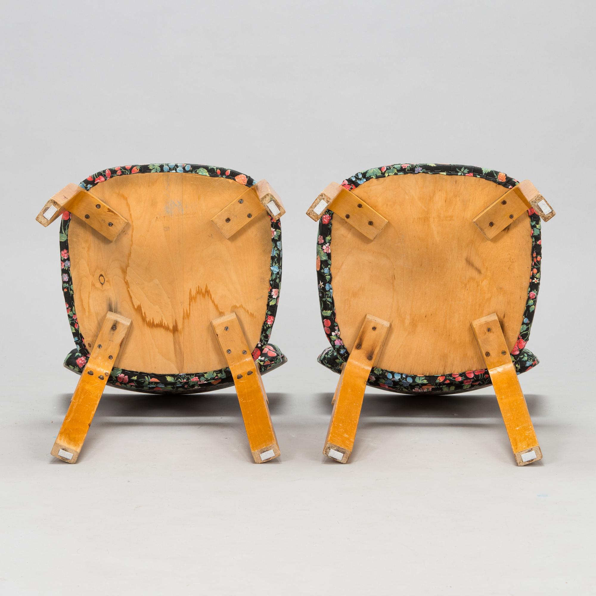 Alvar Aalto, stolar, 4 st, "62", O.Y. Huonekalu- ja Rakennustyötehdas A.B. 1900-talets mitt.