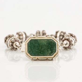 Collier med medljong samt armband silver, Mexiko.