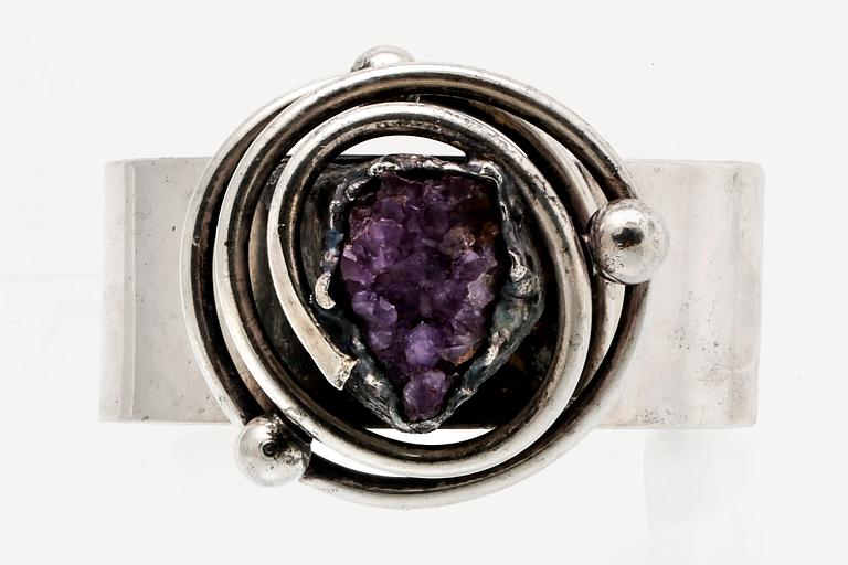 Bangle silver/metal, amethyst crystal.