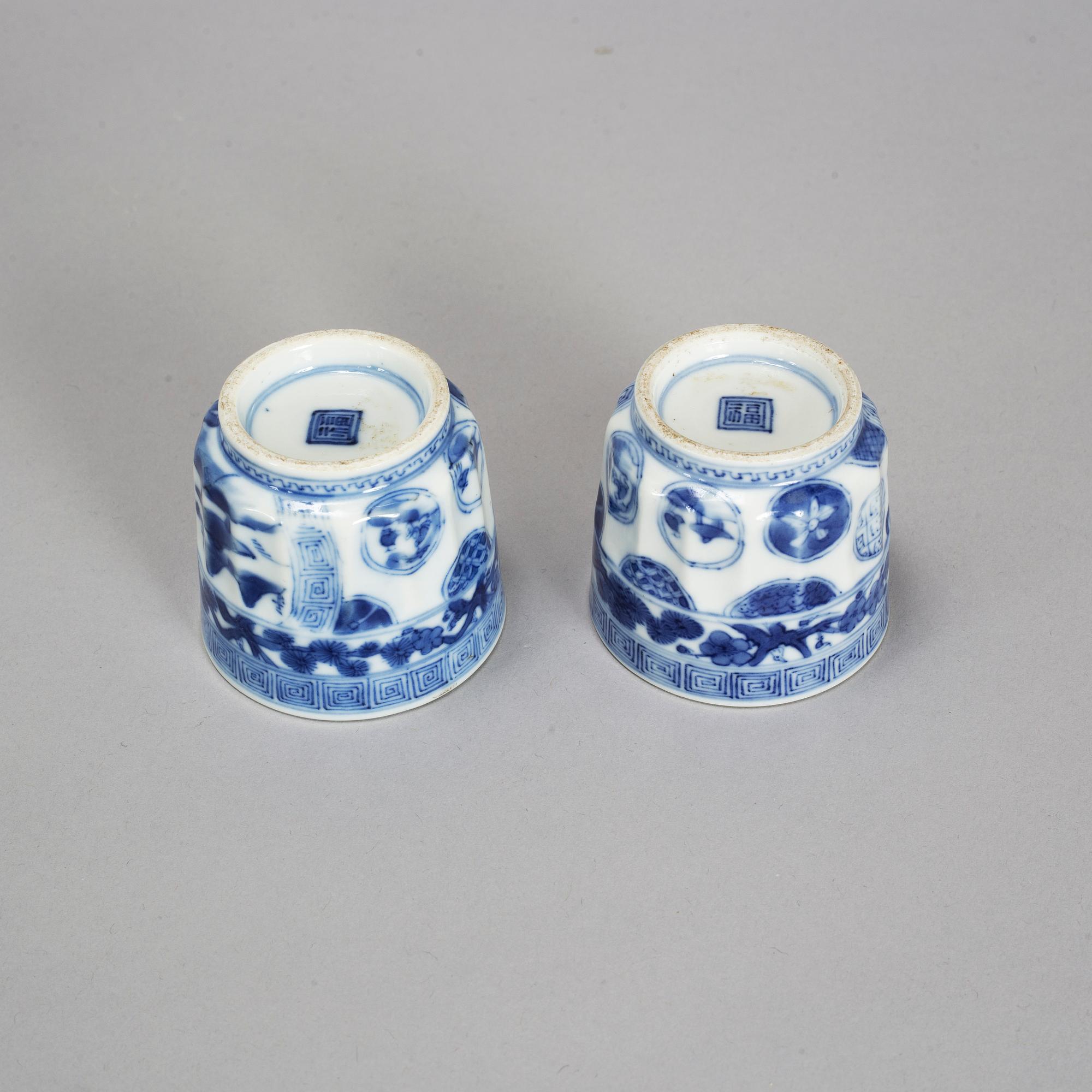 A group of blue and white and famille rose porcelain objects, Qing dynasty, Qianlong and late 19th century.