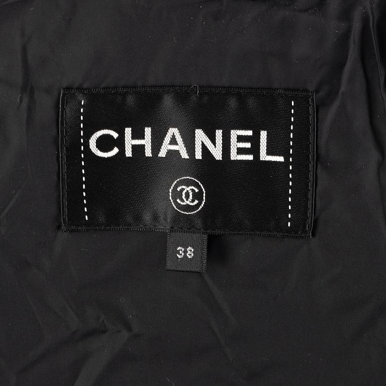 Chanel, jacket/vest, size Fr 38.