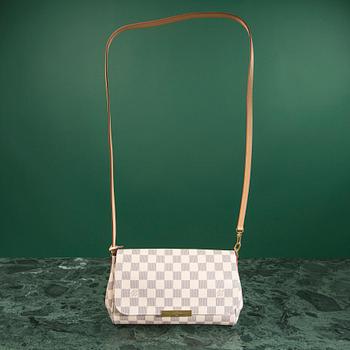 VÄSKA, Louis Vuitton.