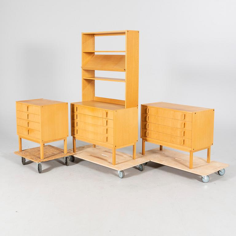 A 3 pcs oak shelf system "Variett" by Bertil Fridhagen for Bodafors, second half of the 20th century.