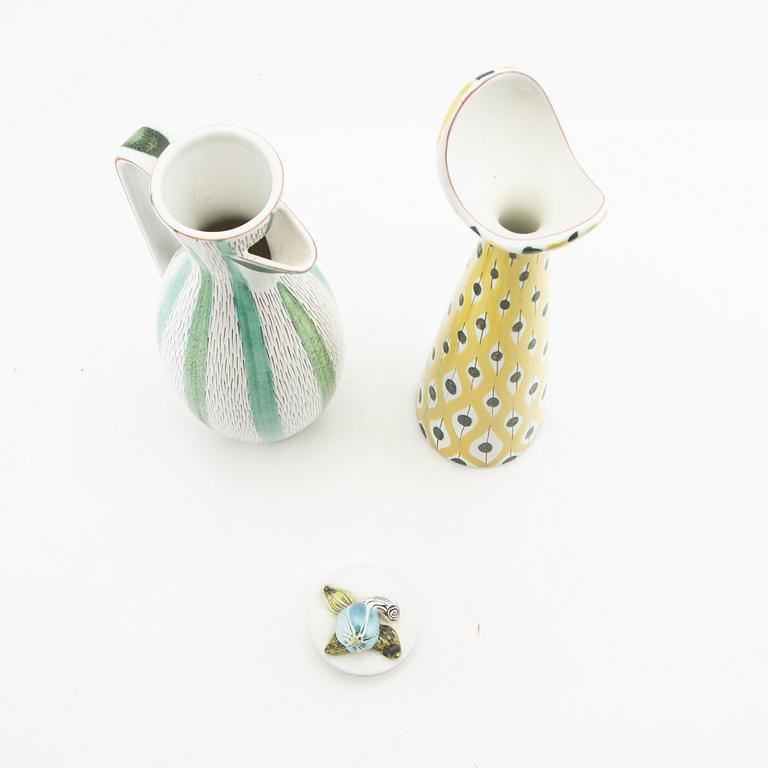 Stig Lindberg, Kanna med lock samt vas Gustavsberg studio  fajans 1900-talets mitt.