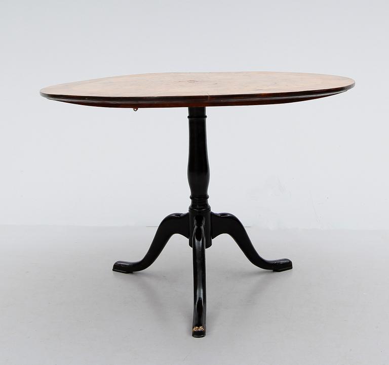 FÄLLBORD, 1800-talets första hälft.