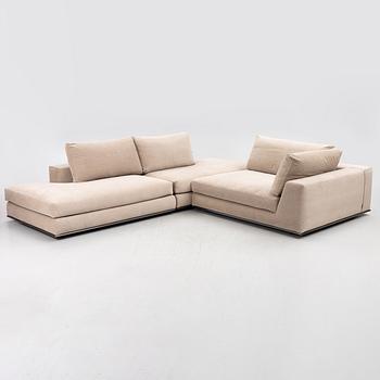 Rodolfo Dordoni, a 'Hamilton' sofa, Minotti, Italy.