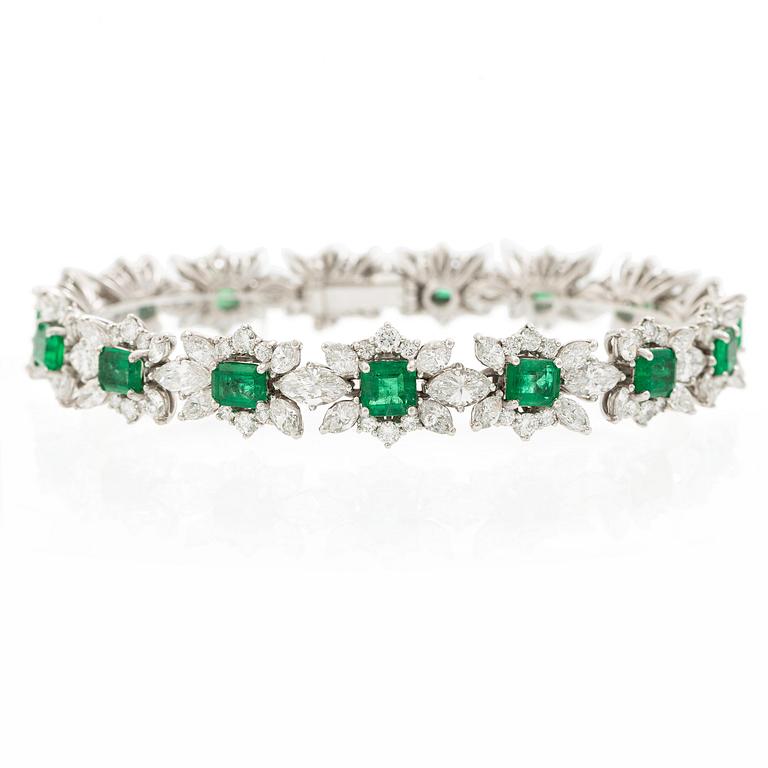 A bracelet in 18K white gold with step-cut emeralds and round and navette-shaped brilliant-cut diamonds.