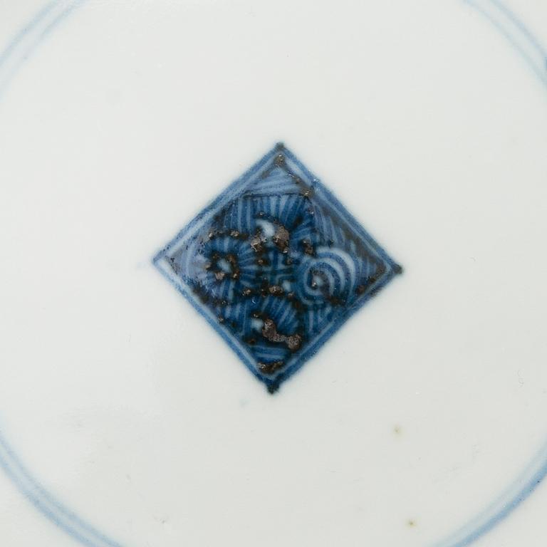 TWO CHINESE PLATES, porcelain, probably 18th century.