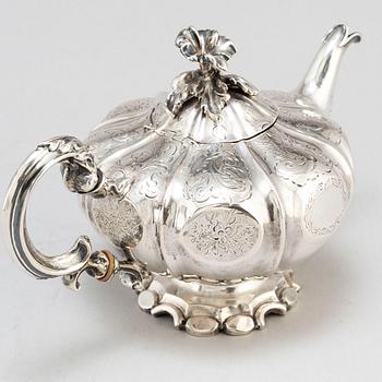 A Swedish 19th century silver tea pot, mark of Christian Hammer, Stockholm 1849.